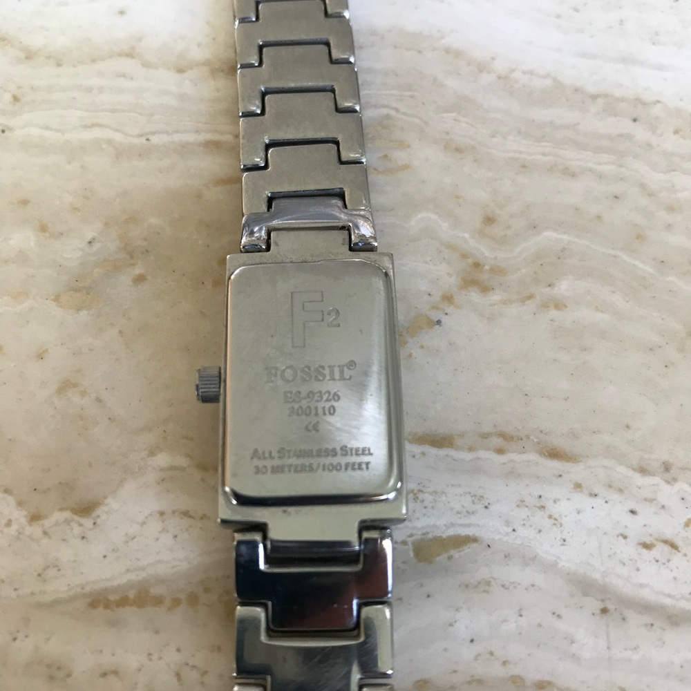 GORGEOUS FOSSIL STAINLESS STEEL WATCH - Picture 10 of 10